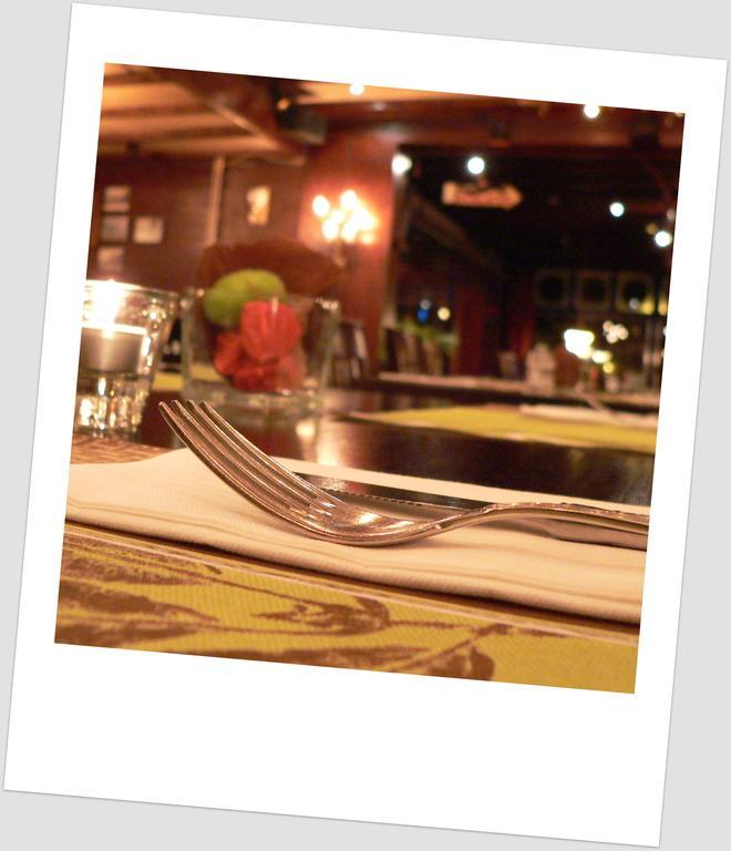 Hotel Cafe Restaurant "De Kroon" Wissenkerke Exterior foto