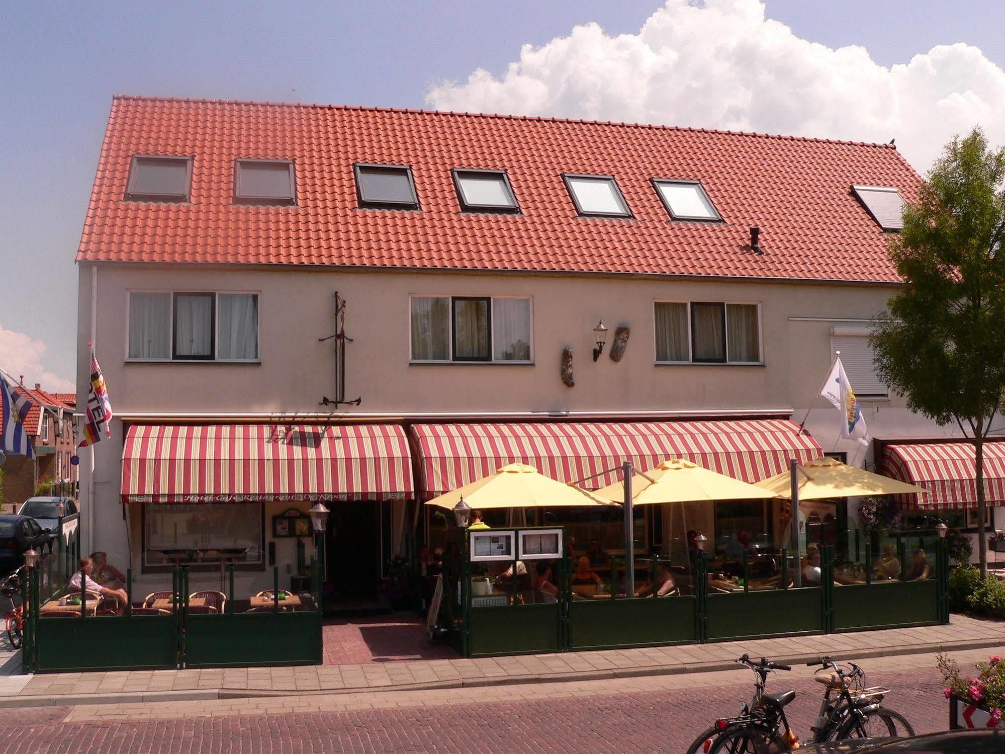 Hotel Cafe Restaurant "De Kroon" Wissenkerke Exterior foto